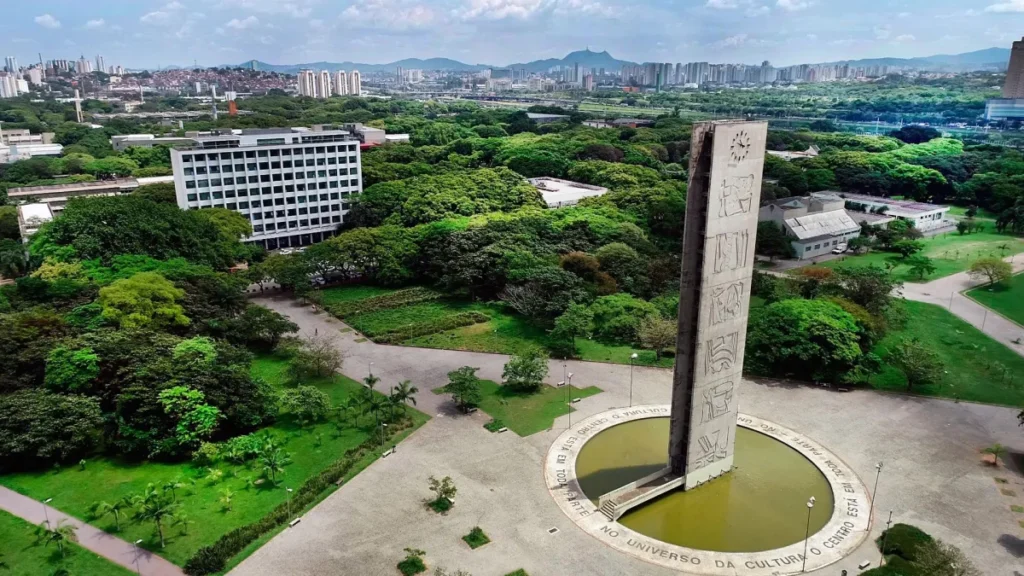 Cotas para Pessoas com Deficiência: USP Lidera Inclusão no Ensino Superior
