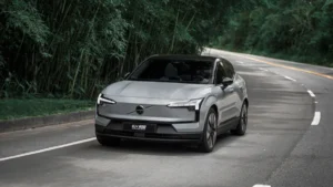 Volvo EX30 Ultra Twin Motor: A Nova Moto de Alta Performance Acessível no Brasil