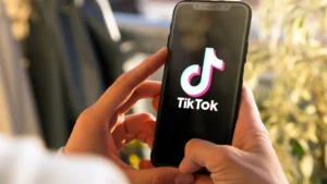 Tiktok e a Desinformação em Saúde Mental: Riscos e Como se Proteger