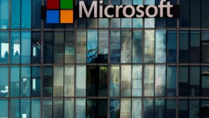 IA: Microsoft e OpenAI Reconfiguram Aliança e Impactam Futuro da Tecnologia