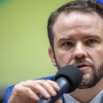 Remessa Conforme: Debate sobre Taxa das Blusinhas e o Cenário para o NIS
